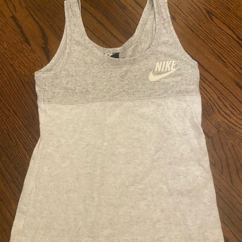 Women’s Nike Tank Top